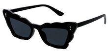 80676 Women's Plastic Medium Wavy Cat Eye Frame