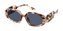 80169 Women's Plastic Medium Chunky Oval Frame